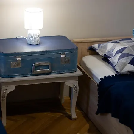 Ekszerdoboz Apartman شقة إغير
